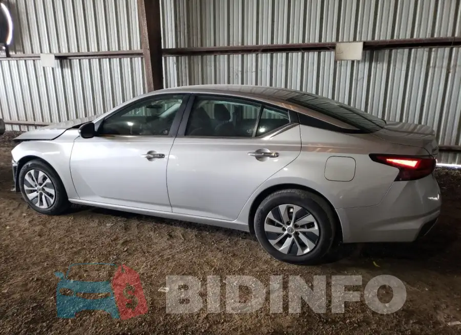 1N4BL4BV7RN375583 Photo# 2