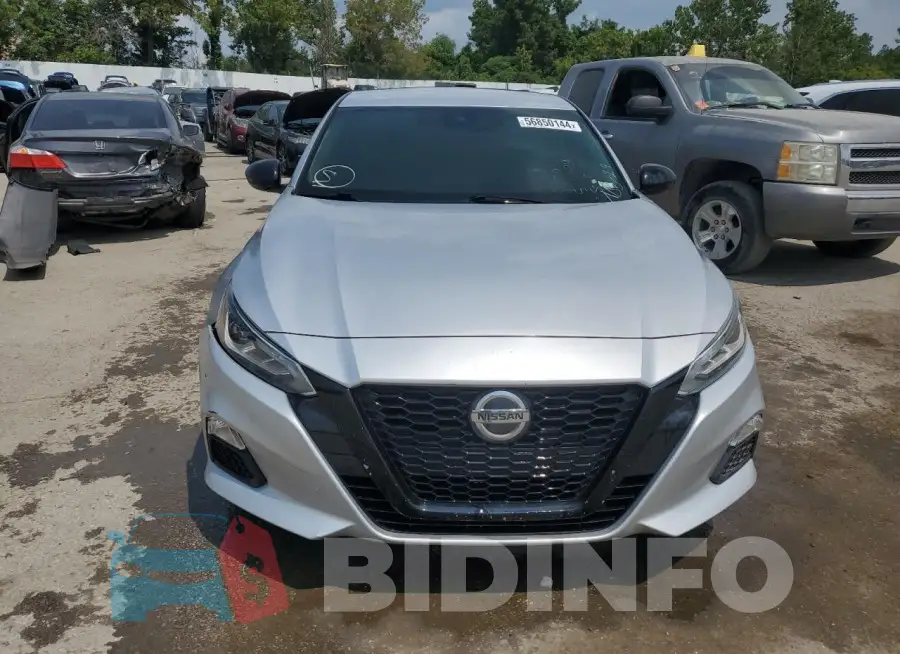 1N4BL4CV9LC217103 Photo# 5