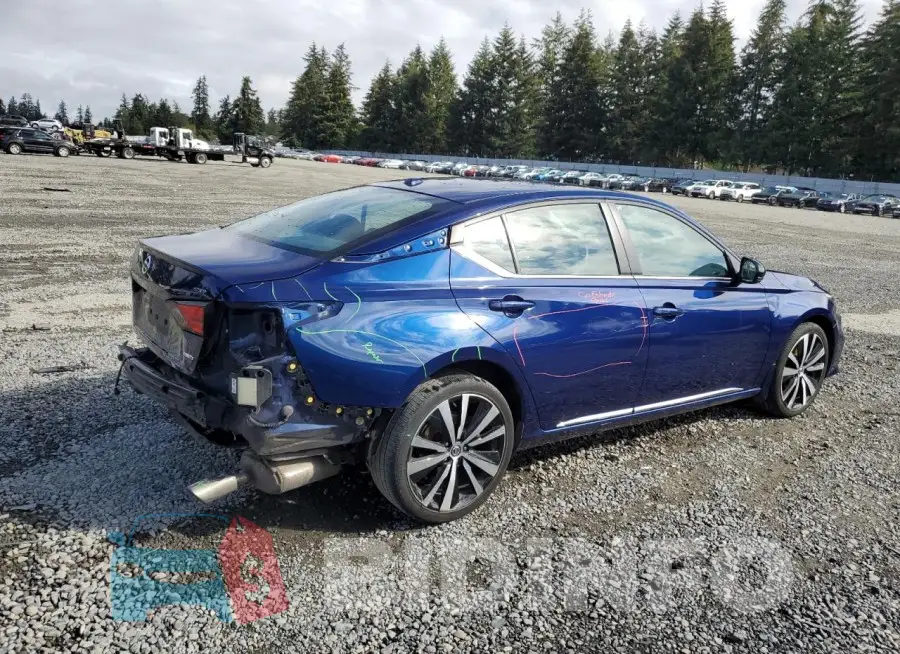 1N4BL4CW0LC185232 Photo# 3