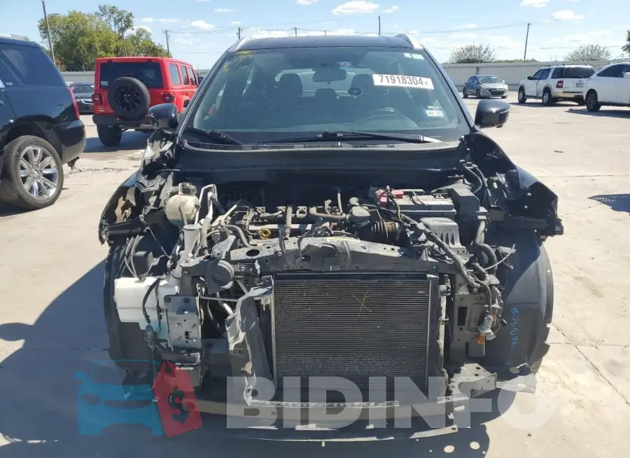 3N1CP5CU4JL519631 Photo# 5