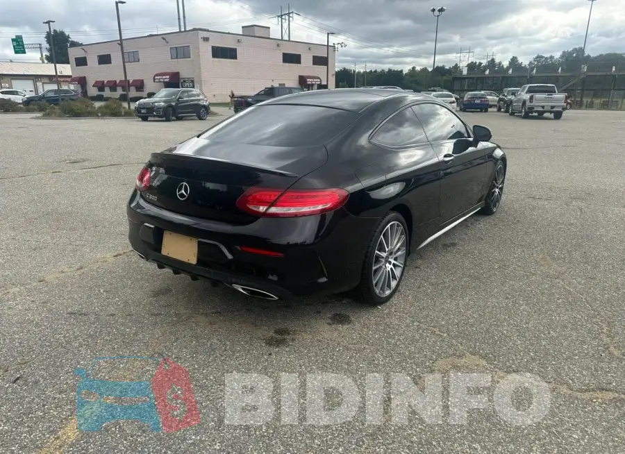 WDDWJ4JB3JF759602 Photo# 4