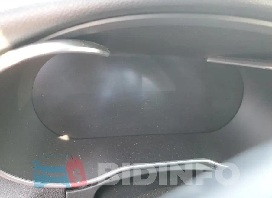 WDDWJ8DB7KF775404 Photo# 9