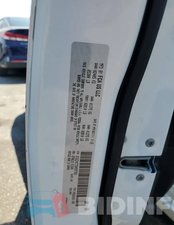 2C3CDXCT2GH297363 Photo# 12