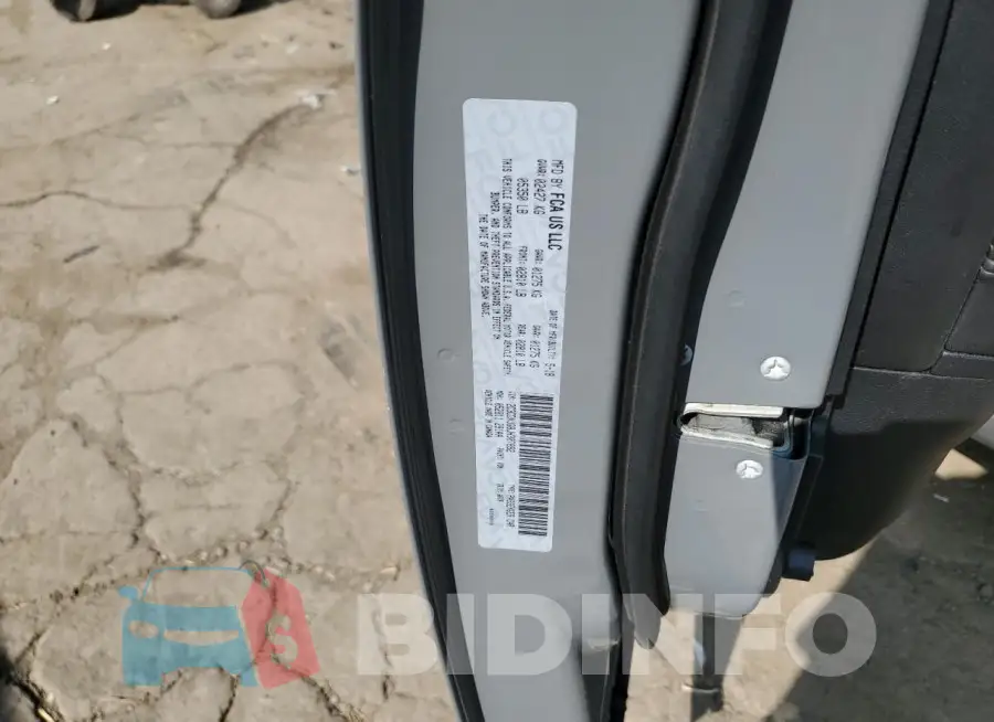 2C3CDXJG8JH307892 Photo# 12