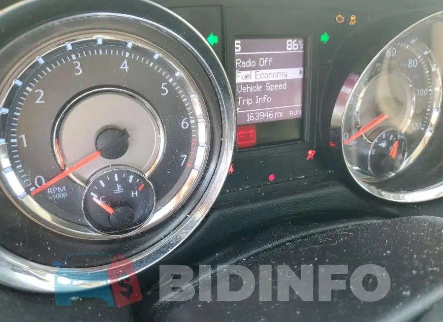 2C4RC1BGXFR694323 Photo# 9