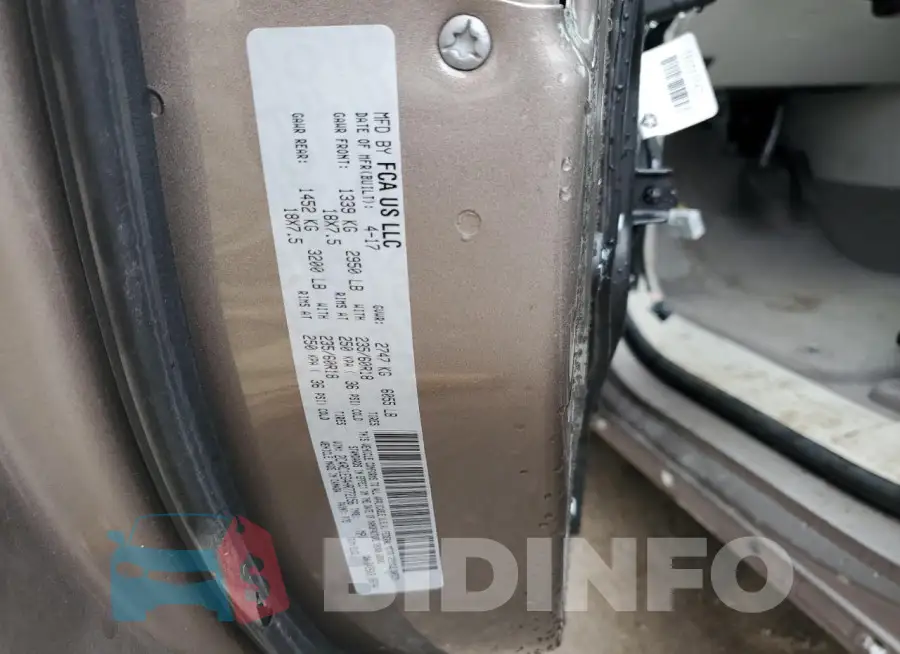 2C4RC1EG4HR772156 Photo# 14