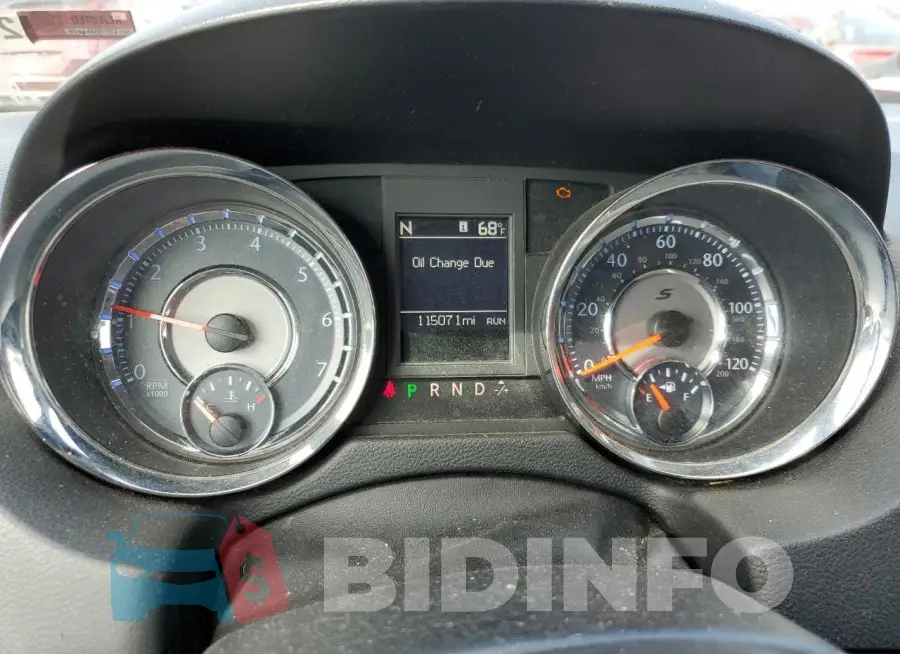 2C4RC1HG3FR710899 Photo# 9
