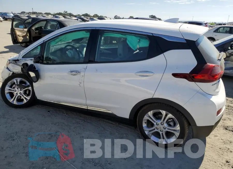1G1FY6S00M4105809 Photo# 2