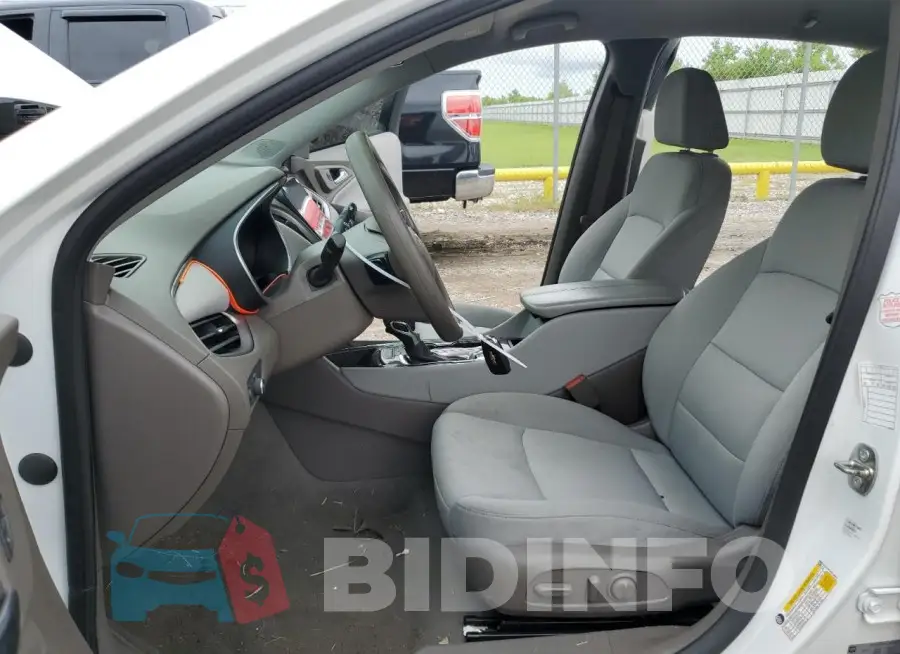 1G1ZD5ST2NF128074 Photo# 7