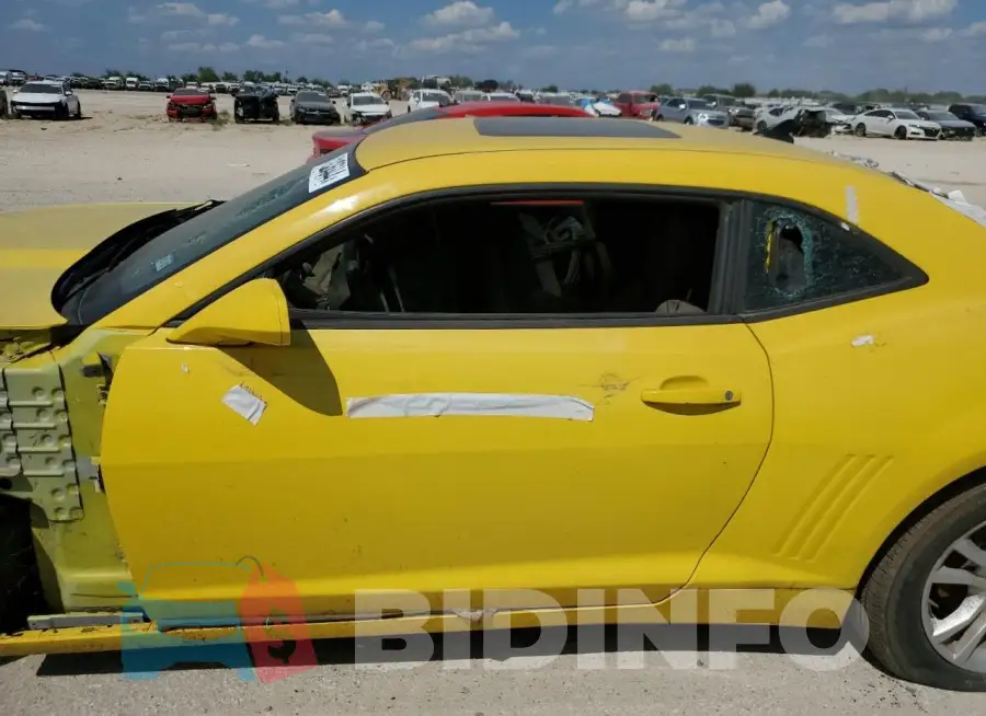 2G1FD1E34F9261775 Photo# 7
