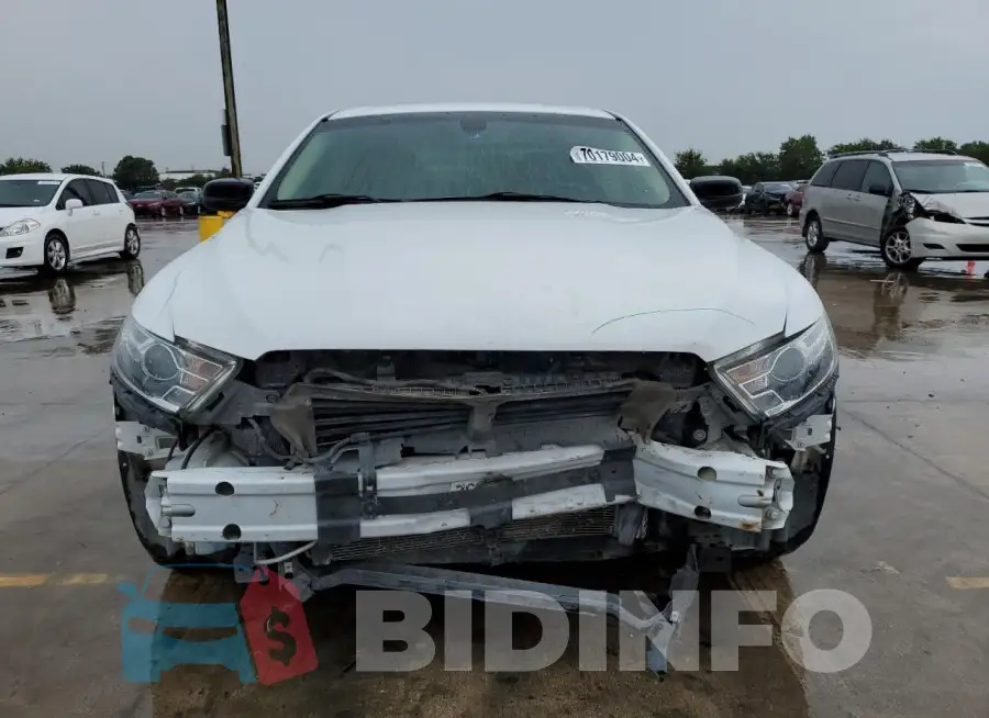 1FAHP2D87HG143207 Photo# 5