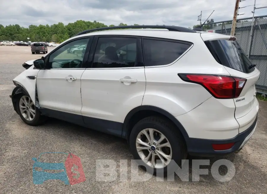 1FMCU0HD7KUB19390 Photo# 2