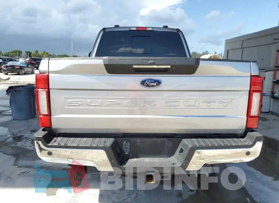 1FT7W2BTXLED82626 Photo# 6