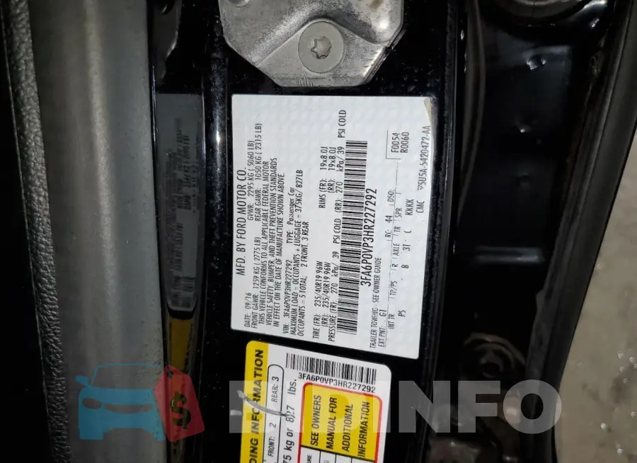 3FA6P0VP3HR227292 Photo# 12