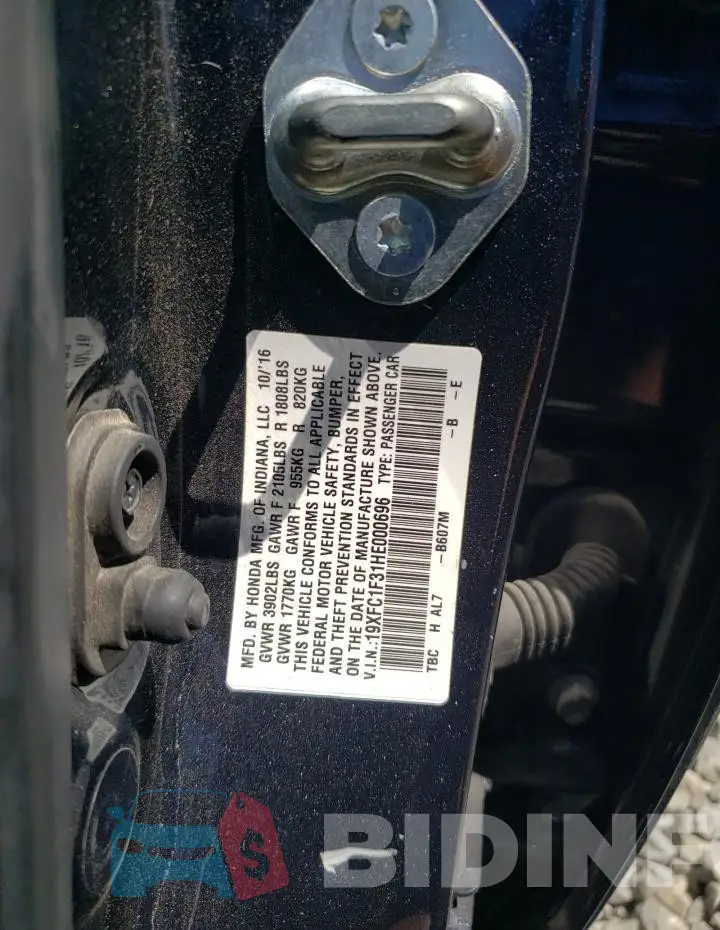 19XFC1F31HE000696 Photo# 12