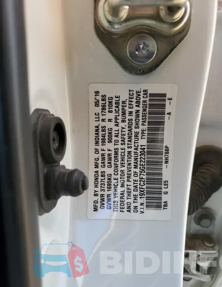 19XFC2F75GE223041 Photo# 13
