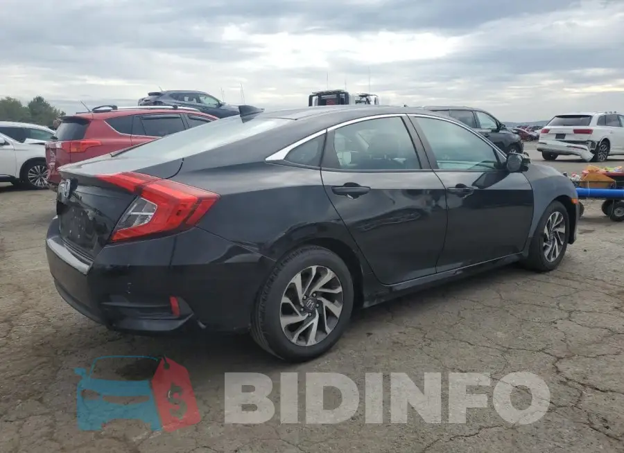 19XFC2F75HE018675 Photo# 3