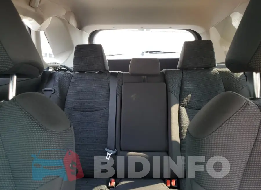 2T3F1RFV6RC428115 Photo# 10