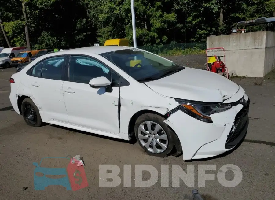 5YFB4MDE7RP167579 Photo# 4