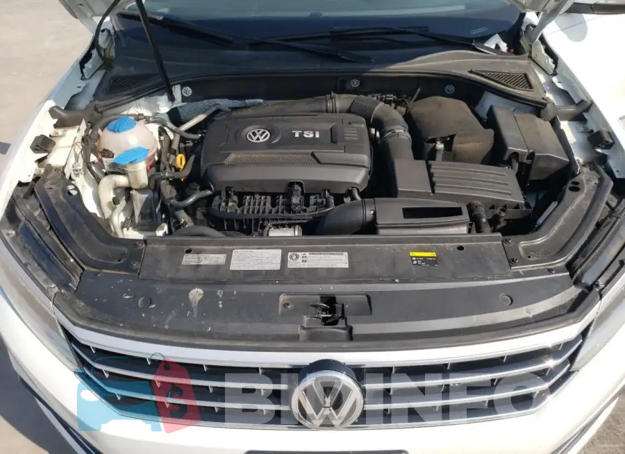 1VWGT7A3XHC045655 Photo# 11