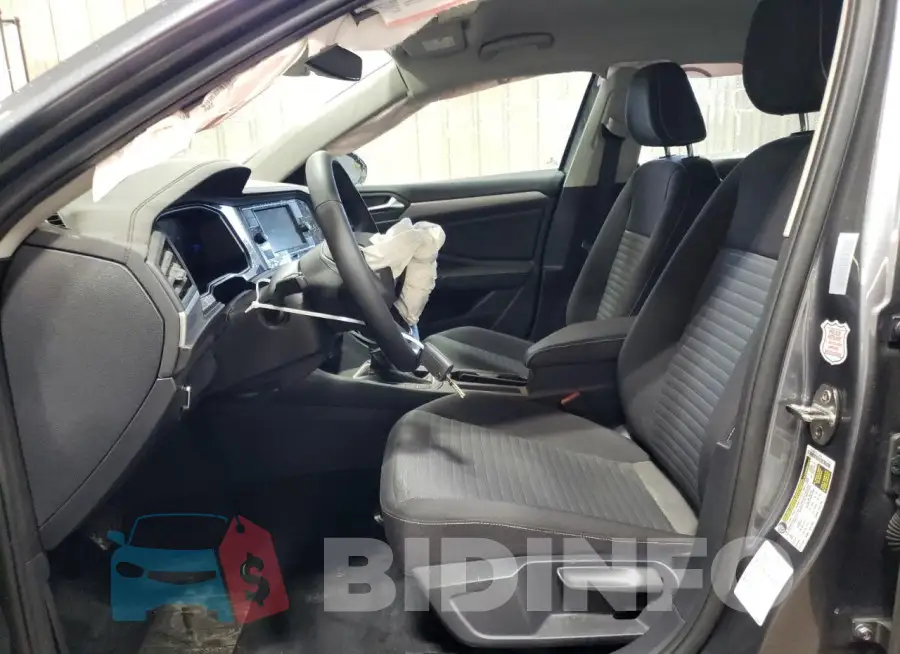 3VW5M7BU2RM049498 Photo# 7