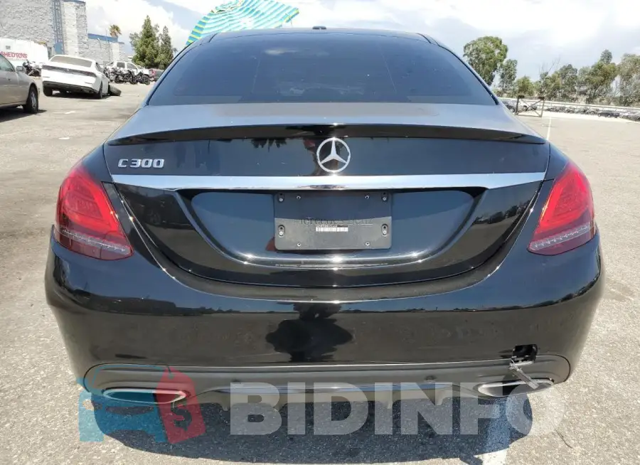 55SWF8DB9KU316969 Photo# 6