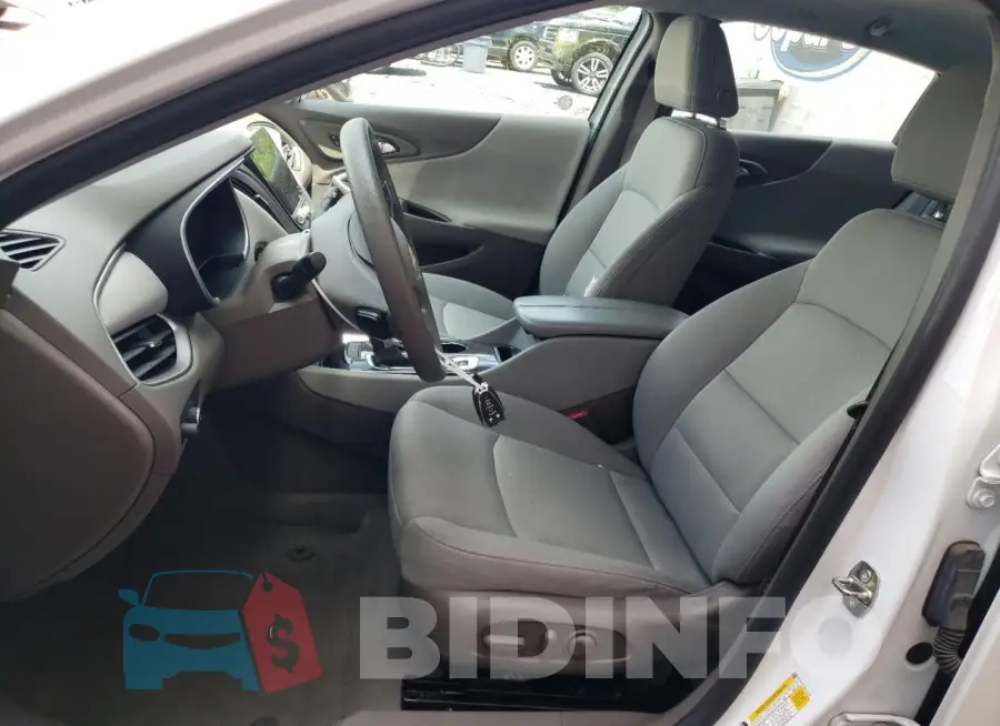 1G1ZD5ST3NF111042 Photo# 7
