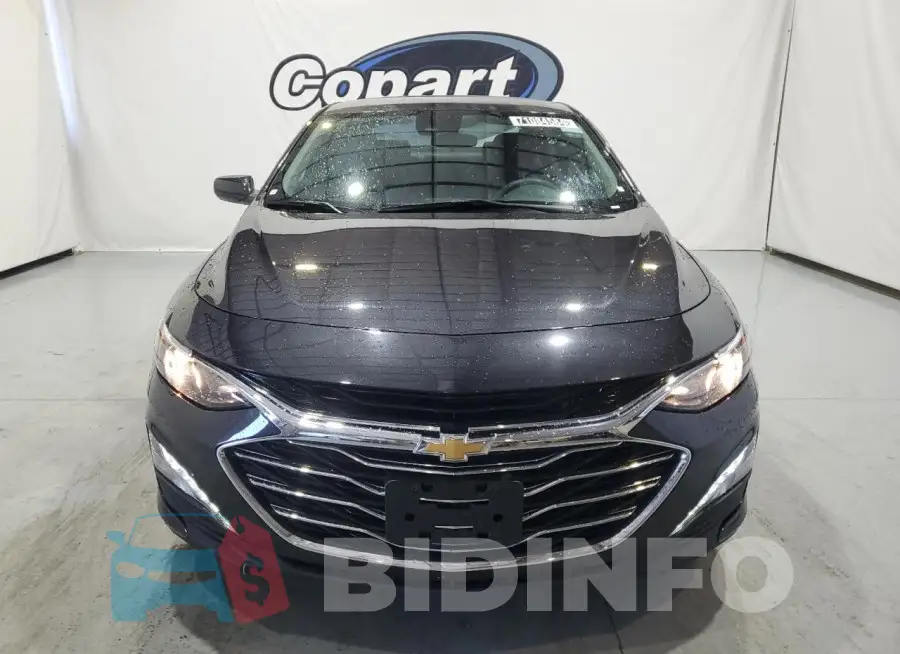 1G1ZD5ST3PF243110 Photo# 5