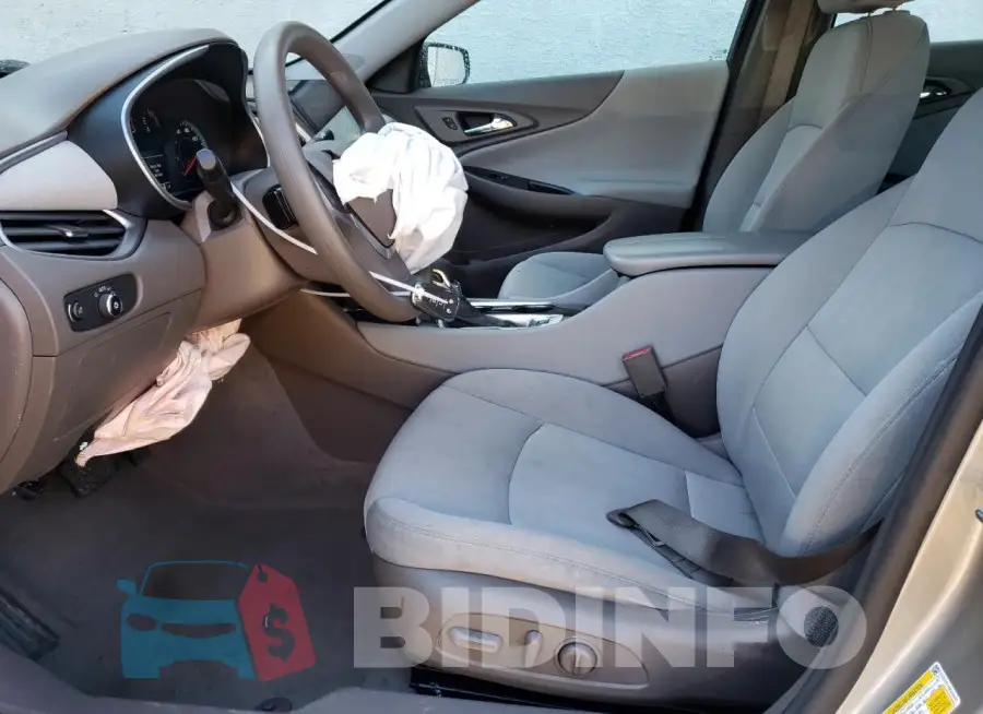 1G1ZD5ST4NF166423 Photo# 7