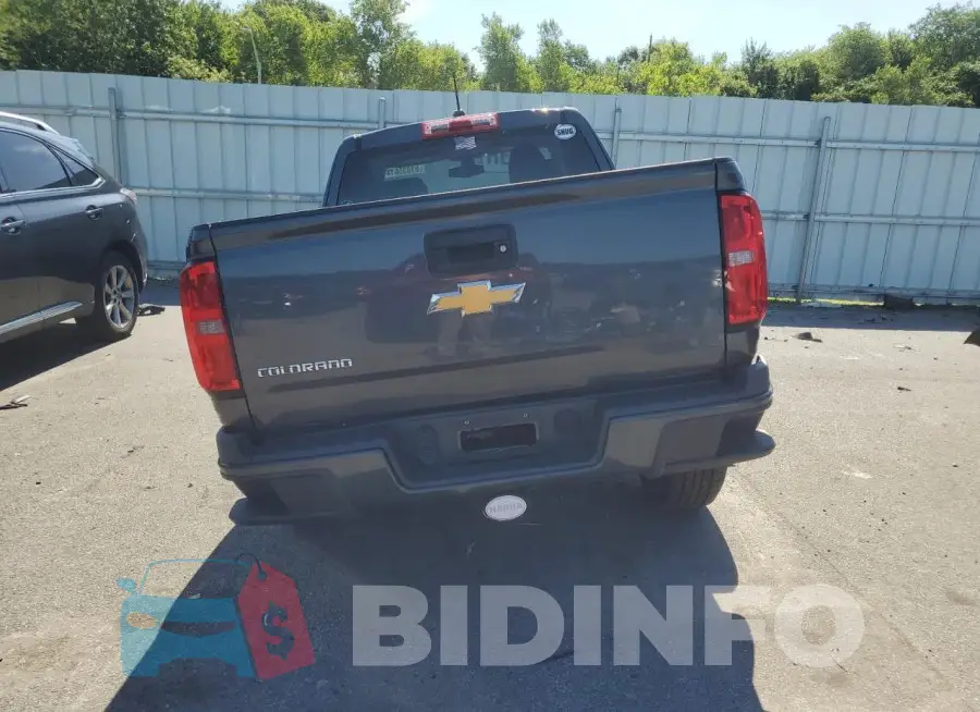 1GCHSBEA8H1253552 Photo# 6