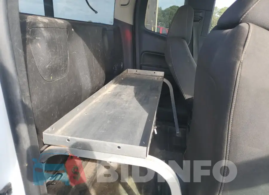 1GCHSCEA6M1238175 Photo# 10