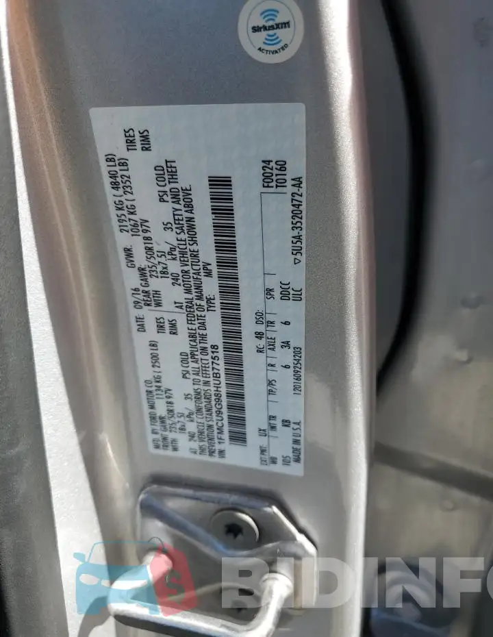 1FMCU9G98HUB77518 Photo# 13