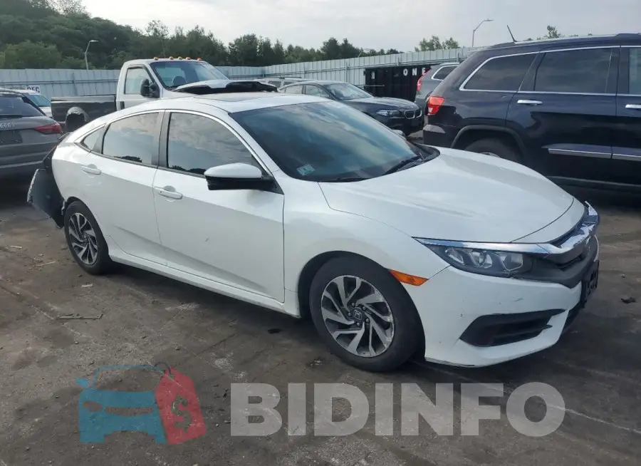 19XFC2F70HE205077 Photo# 4
