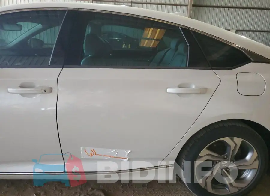 1HGCV1F50JA188538 Photo# 12