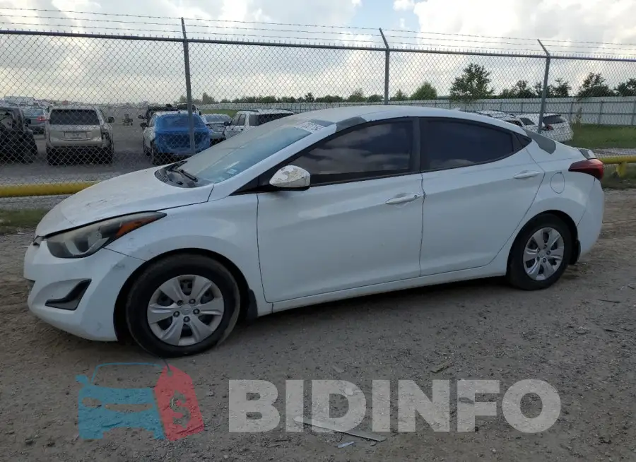 5NPDH4AE8GH797073 Photo# 1
