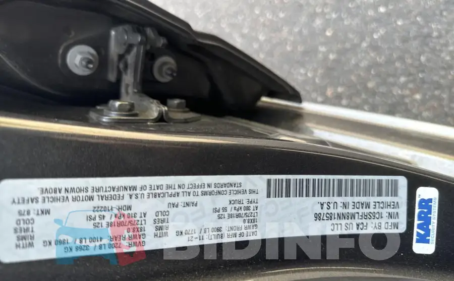 1C6SRFLM8NN185786 Photo# 10