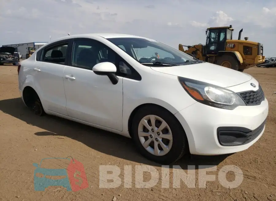 KNADM4A33F6438939 Photo# 4