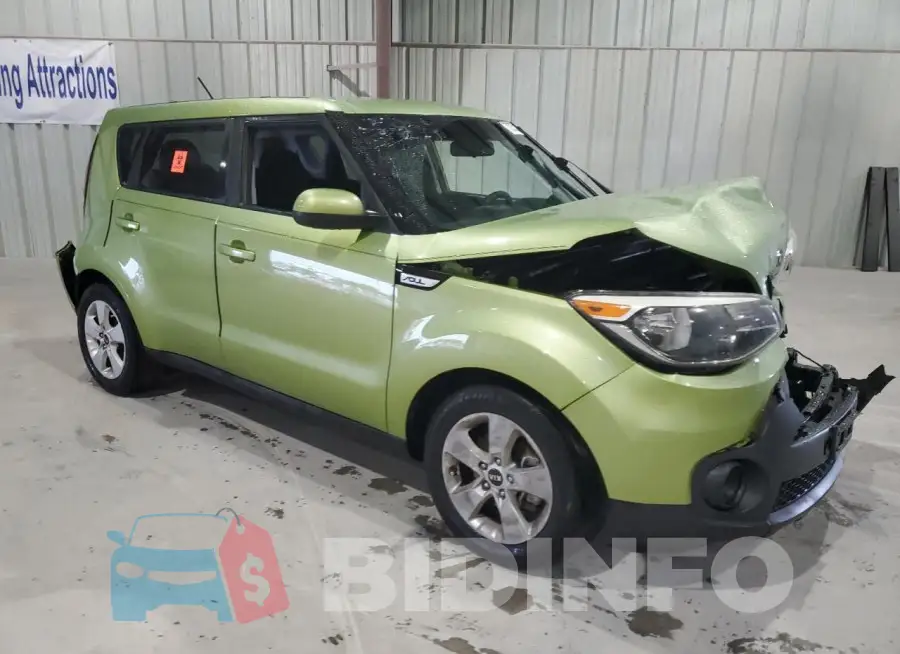 KNDJN2A24J7900295 Photo# 4