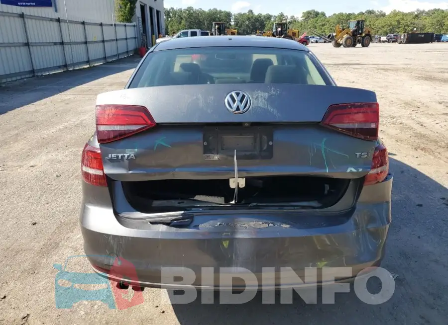 3VW2B7AJXHM352673 Photo# 6