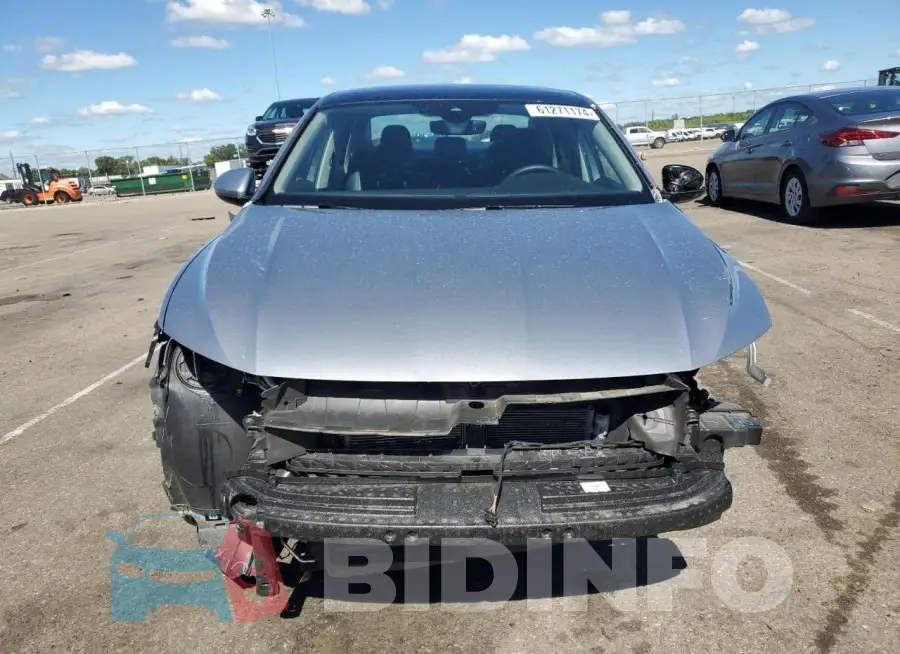 3VW7M7BU2RM002593 Photo# 5