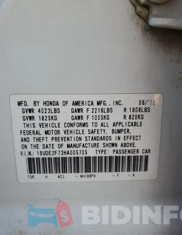 19UDE2F73HA005705 Photo# 12