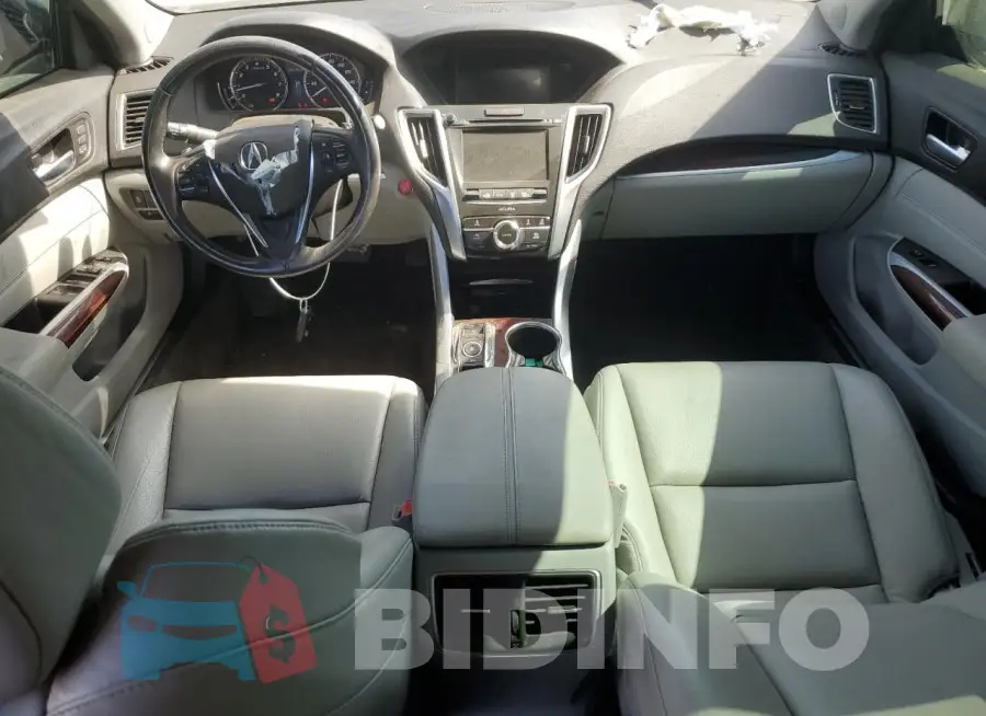 19UUB2F35FA021990 Photo# 8