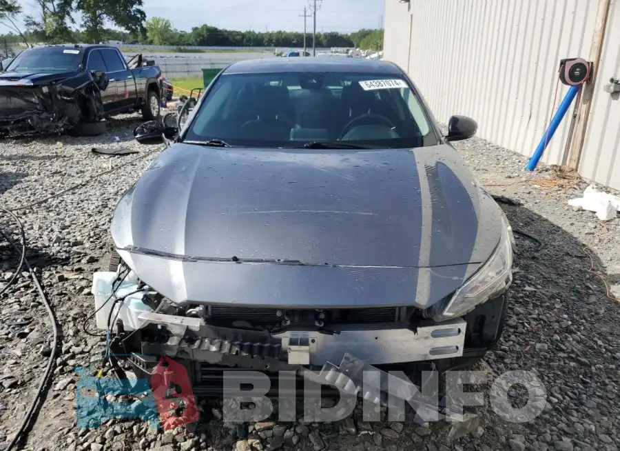 1N4BL4CV1MN302054 Photo# 5