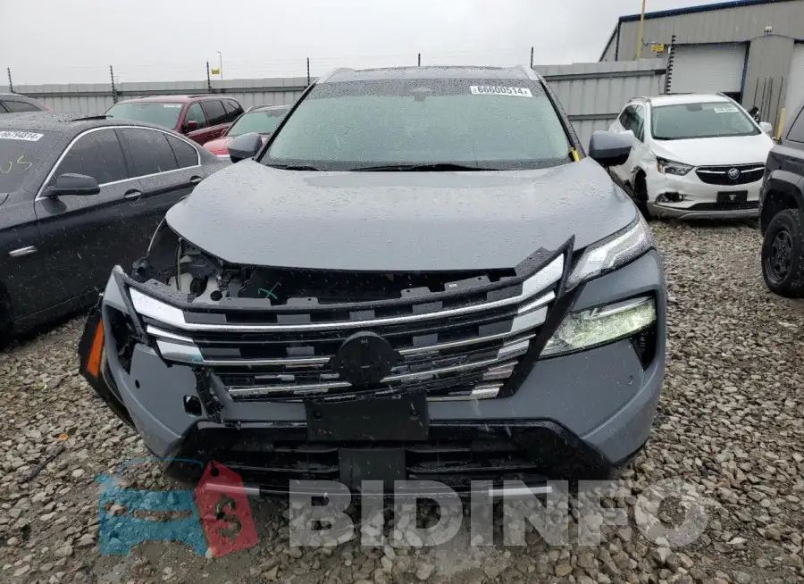 JN8BT3DD4RW450926 Photo# 5