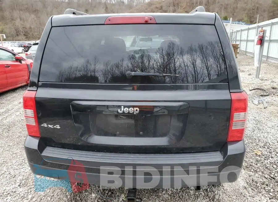 1C4NJRBB5FD130833 Photo# 6