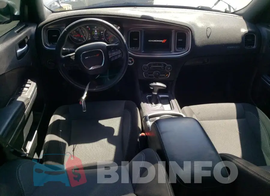 2C3CDXBG1JH180207 Photo# 8