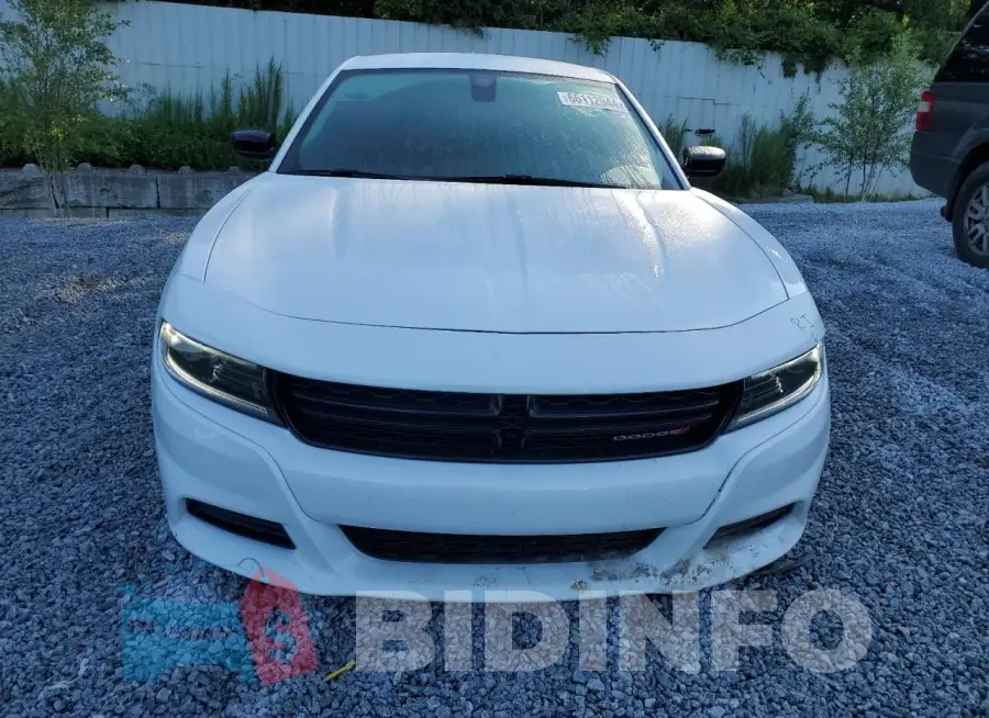 2C3CDXBG8PH675089 Photo# 5