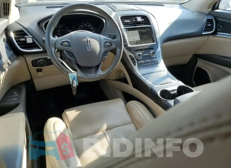 2LMPJ6LR8JBL11653 Photo# 8