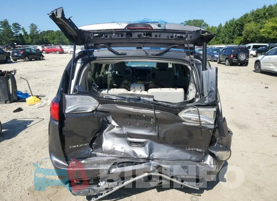 2C4RC1GG9LR127606 Photo# 6