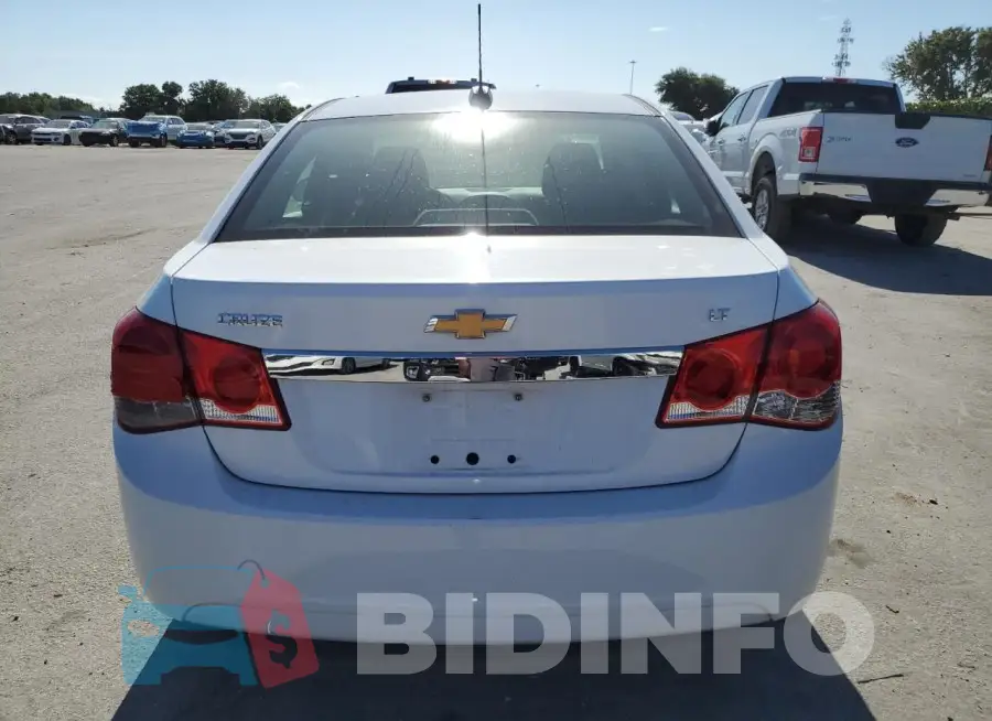 1G1PE5SB4G7167693 Photo# 6